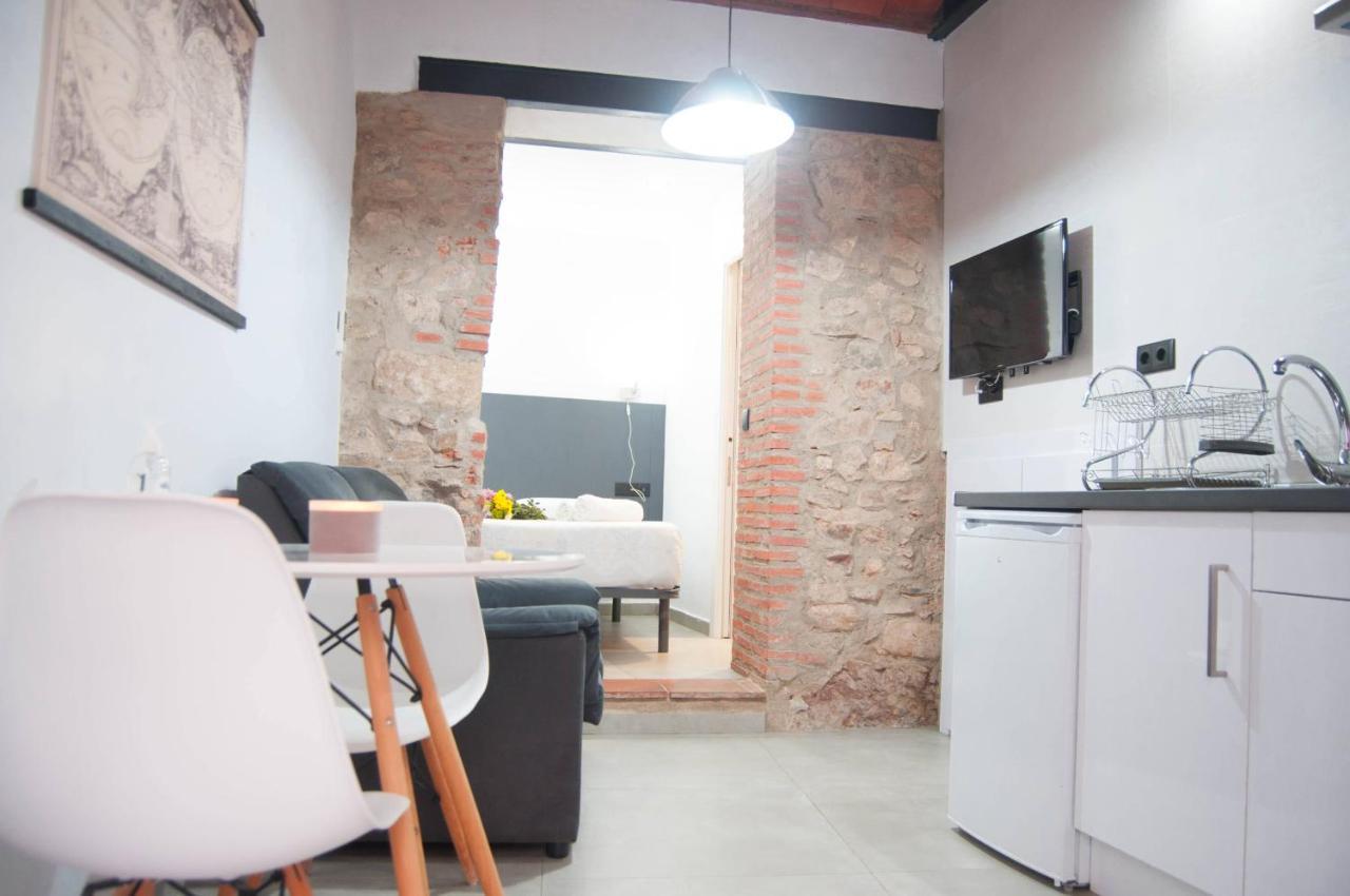 Caleros 8 Estudio - Apartamentos De La Parte Antigua De Касерес Екстер'єр фото